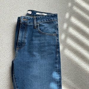 Guess Slim Straight Jeans